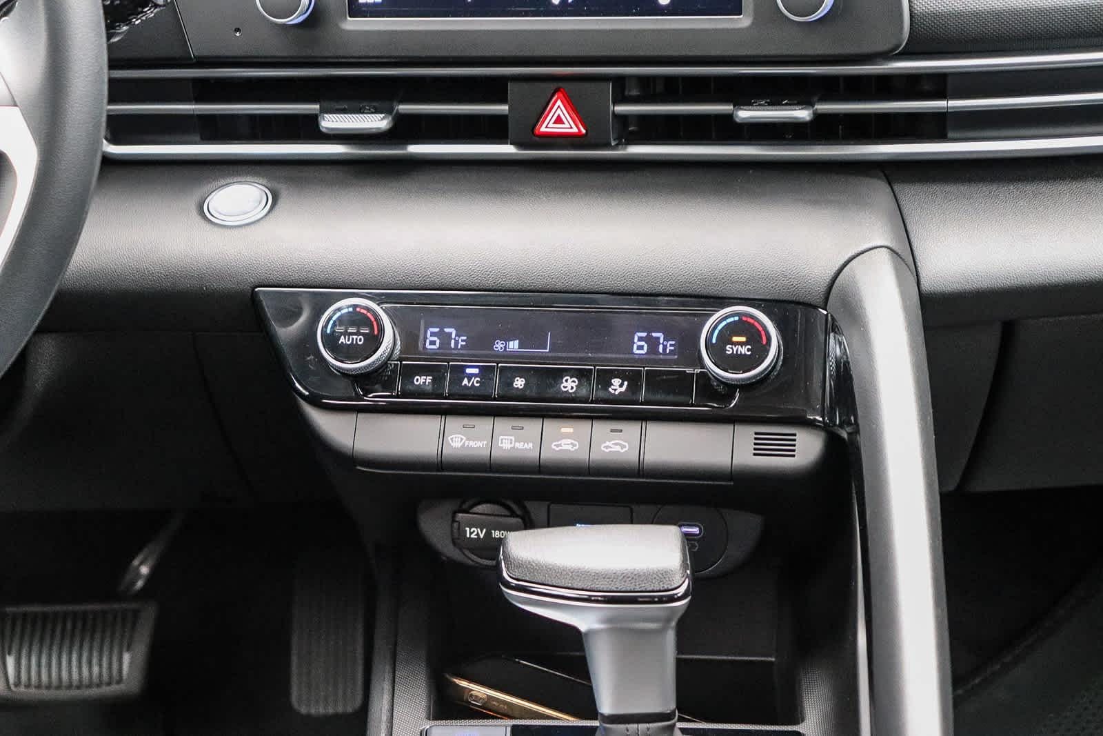 Thumbnail: 2026 Hyundai Elantra - 16