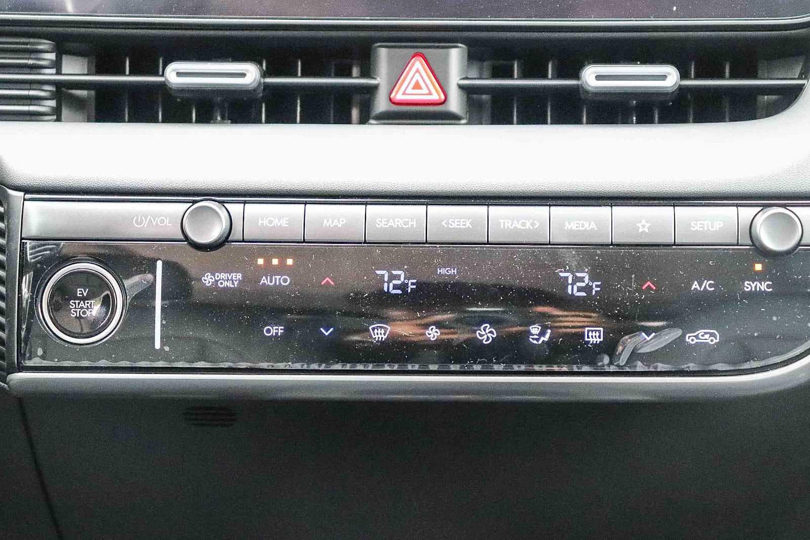 Thumbnail: 2026 Hyundai Ioniq 5 - 17