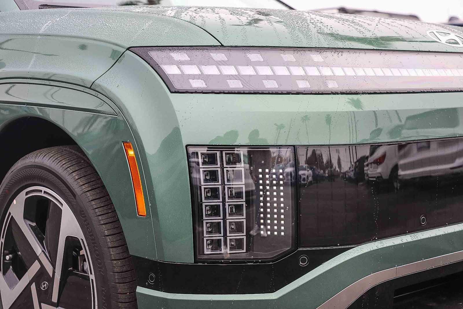 Thumbnail: 2026 Hyundai Ioniq - 4