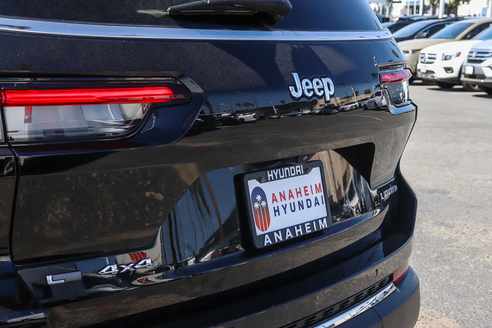 Thumbnail: 2021 Jeep Grand Cherokee L - 10