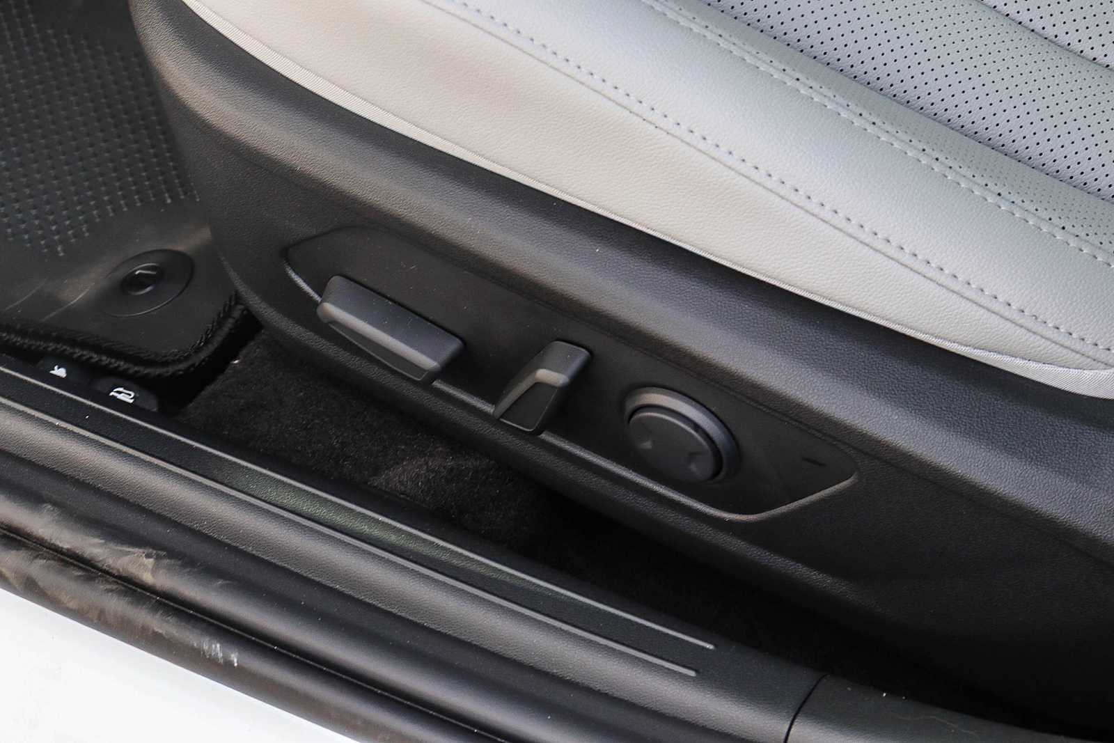 Thumbnail: 2026 Hyundai Elantra - 28
