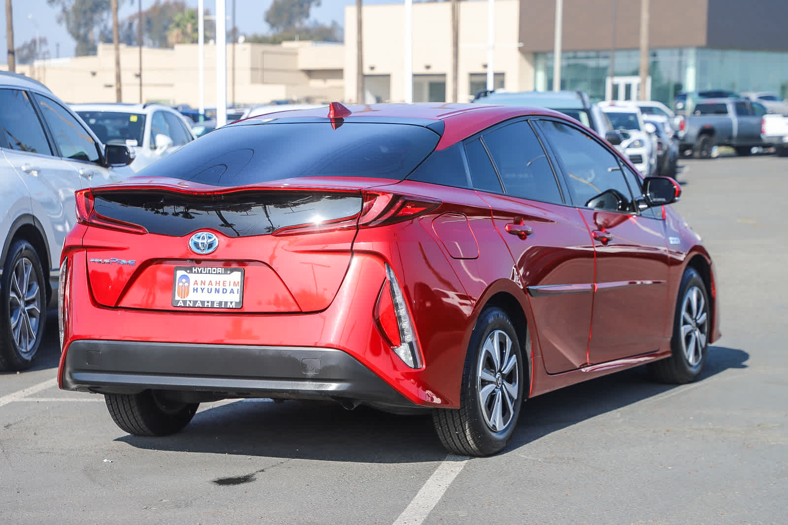 Thumbnail: 2018 Toyota Prius Prime - 6