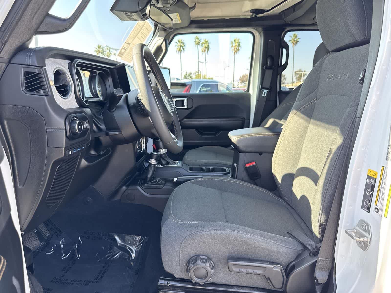 Thumbnail: 2024 Jeep Wrangler - 20