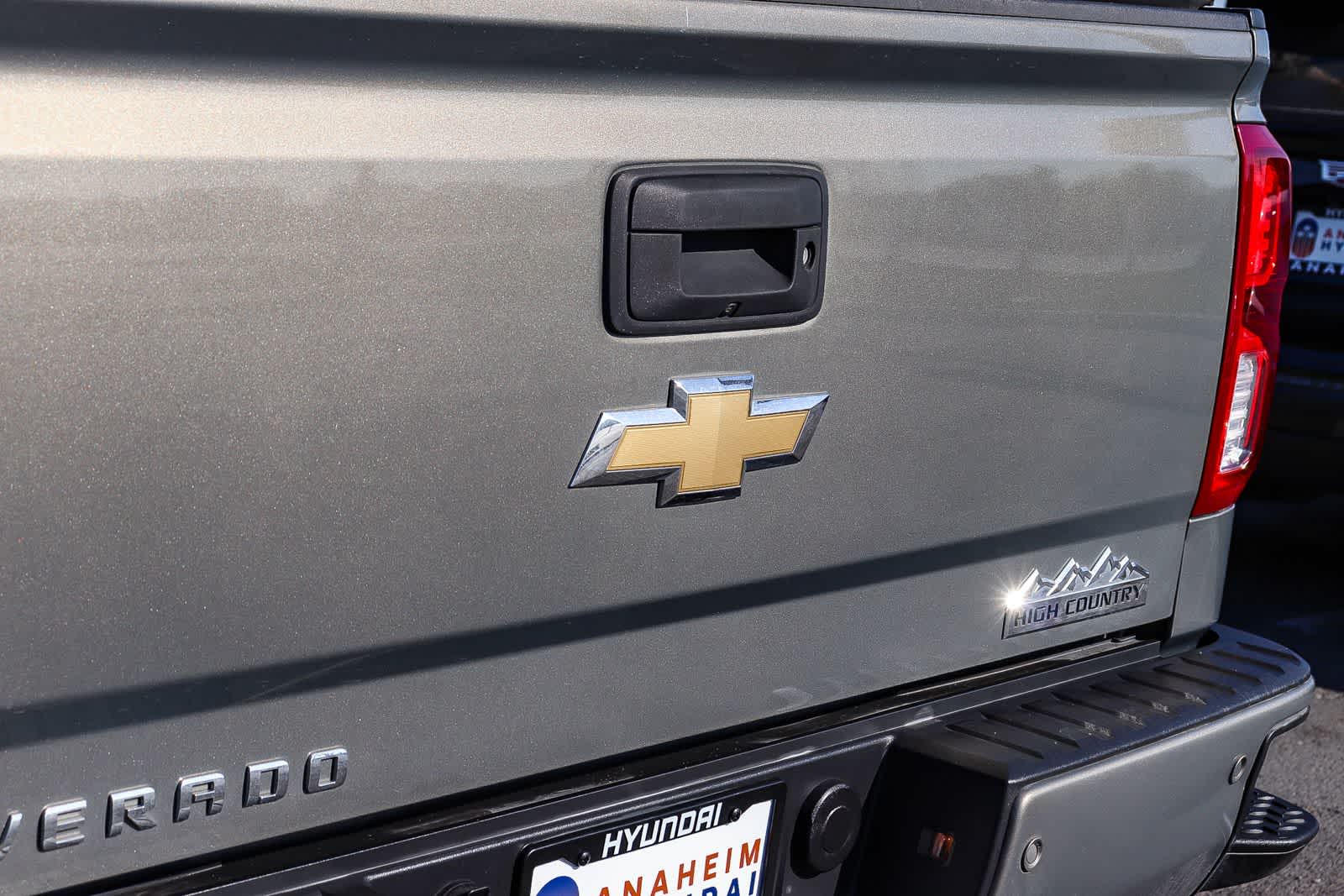 Thumbnail: 2017 Chevrolet Silverado 1500 - 9