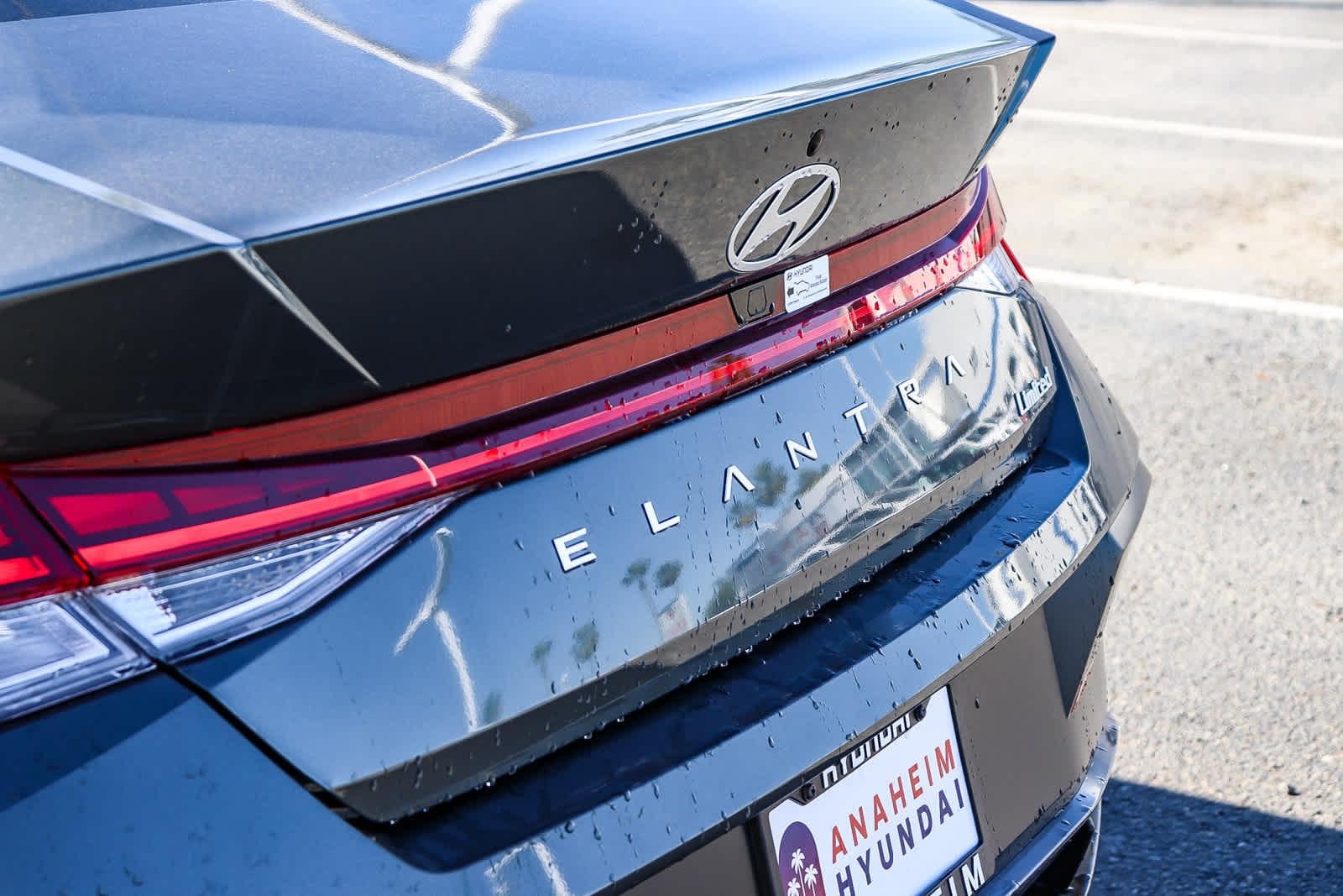 Thumbnail: 2025 Hyundai Elantra - 10