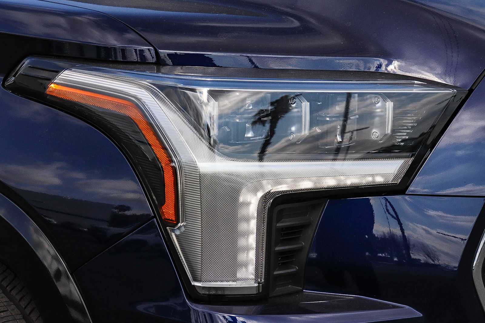 Thumbnail: 2025 Toyota Sequoia - 4