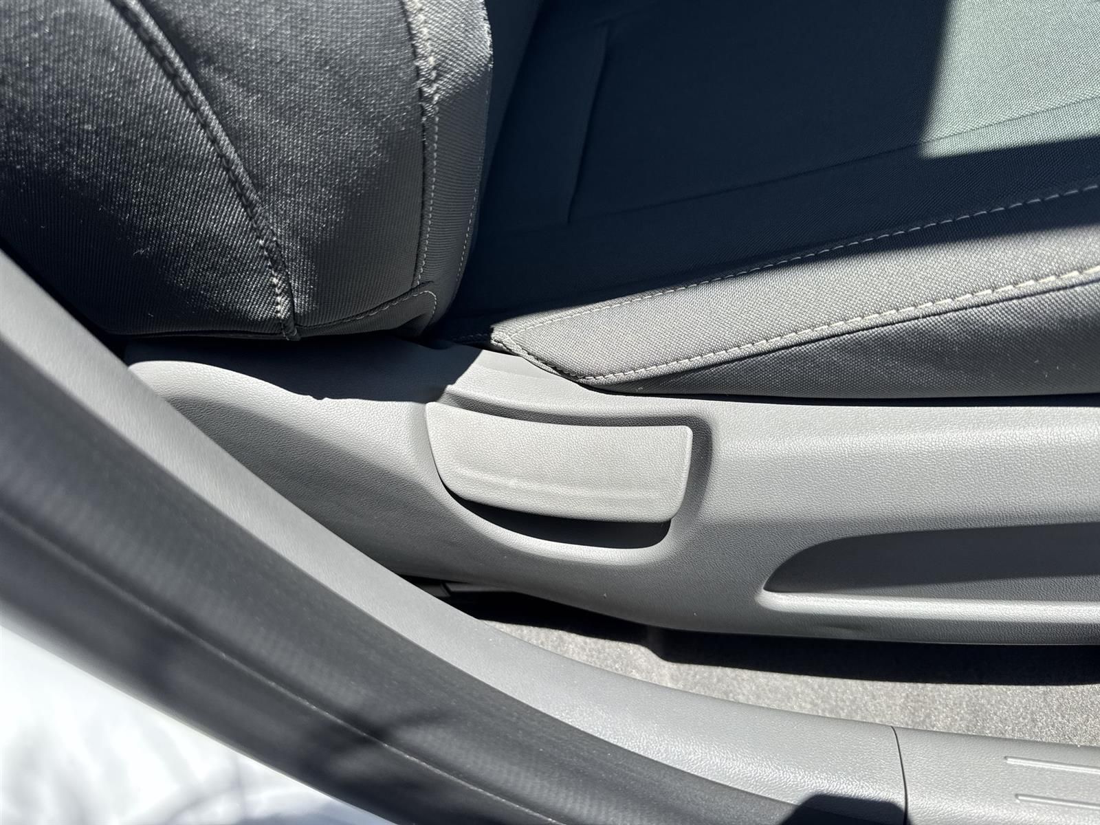 Thumbnail: 2025 Hyundai Elantra - 39