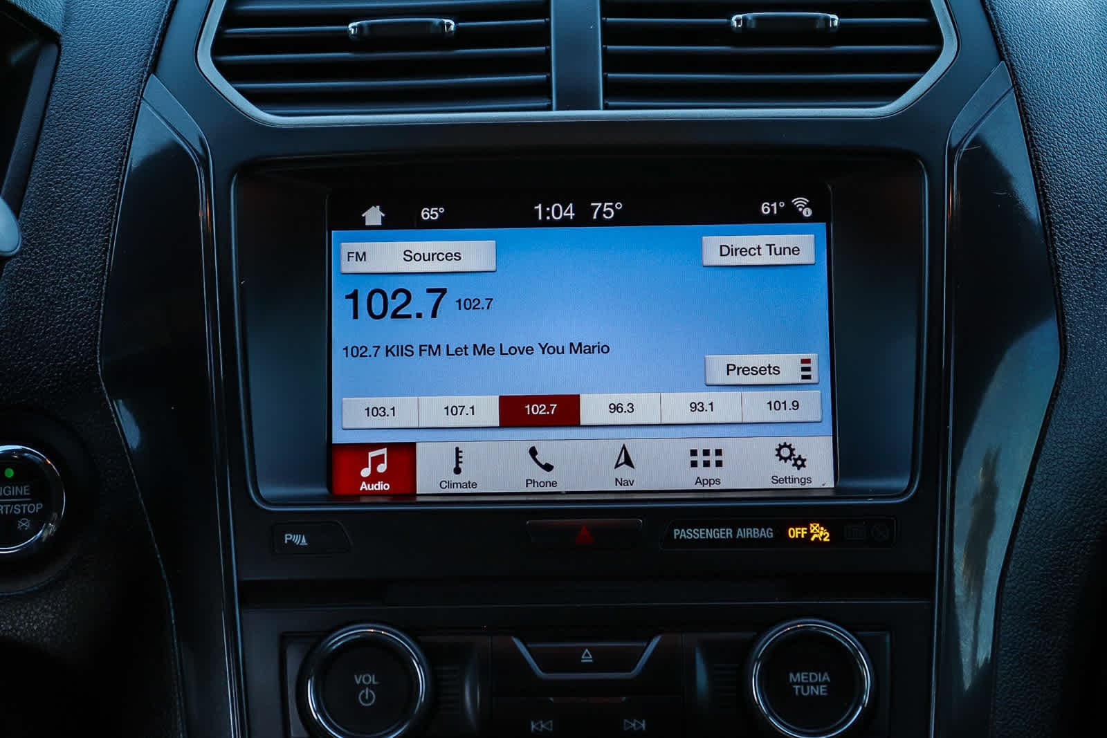 Thumbnail: 2018 Ford Explorer - 15