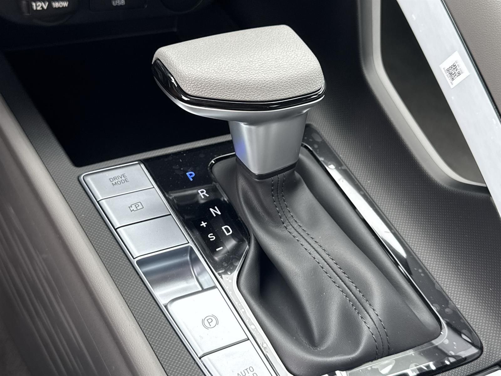 Thumbnail: 2025 Hyundai Elantra - 14