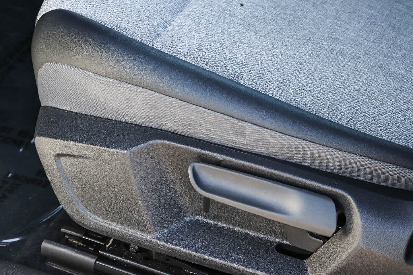 Thumbnail: 2023 Volkswagen ID.4 - 21