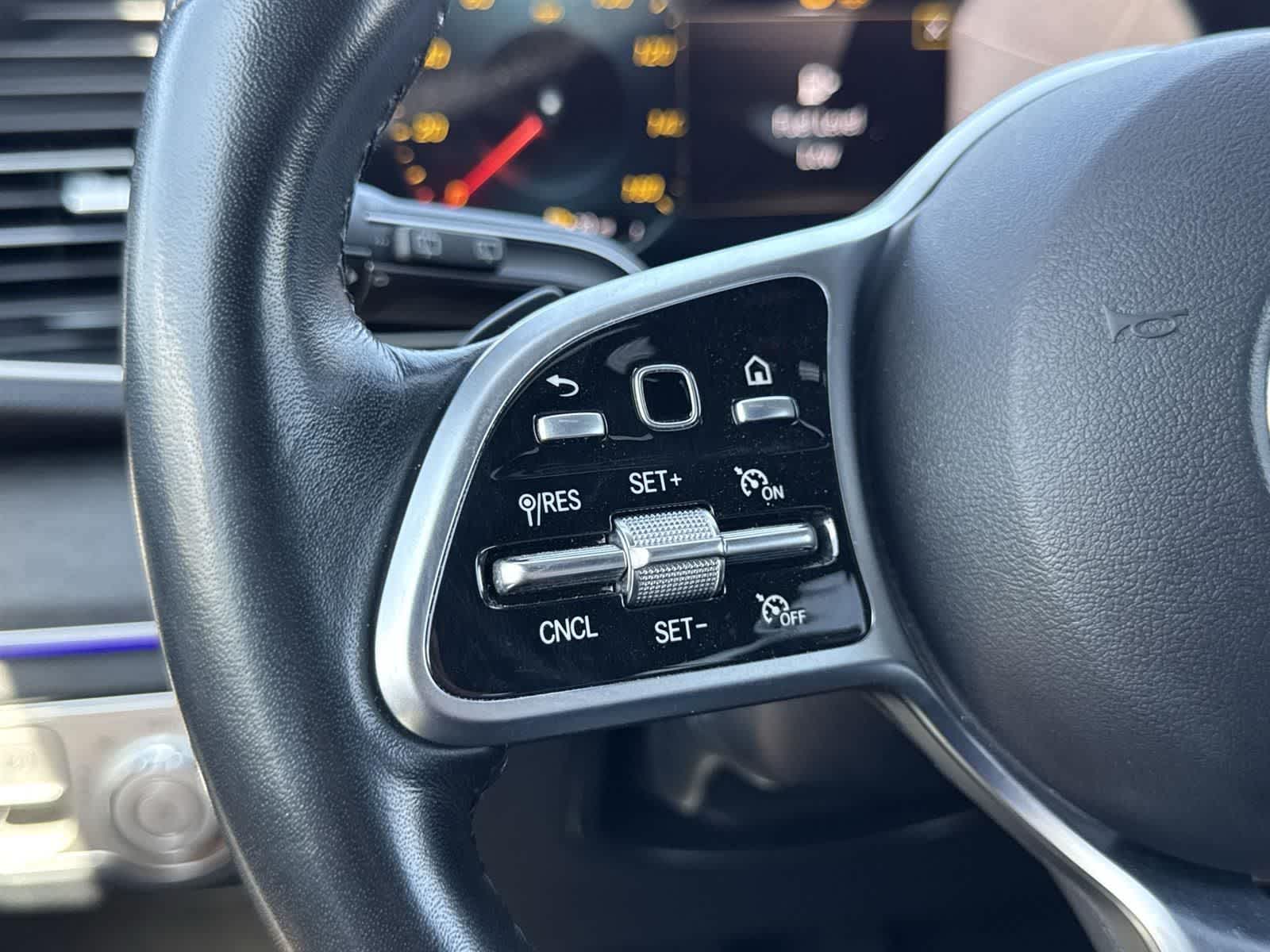 Thumbnail: 2022 Mercedes-Benz GLE - 12