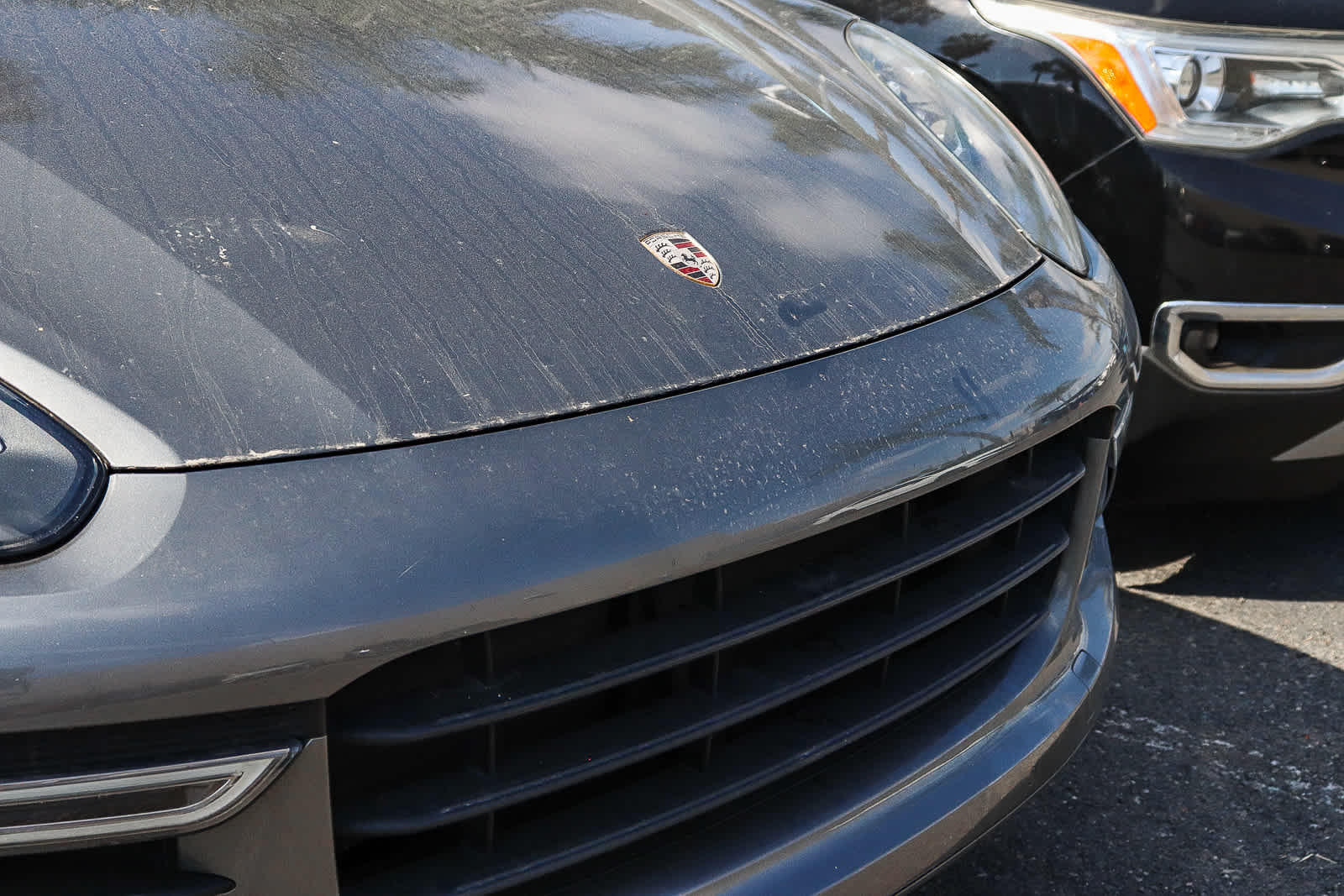 2017 Porsche Cayenne GTS photo 3