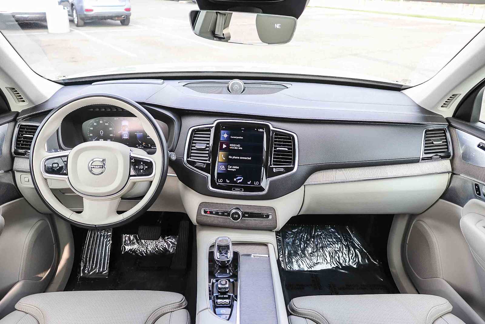 Thumbnail: 2020 Volvo XC90 - 13