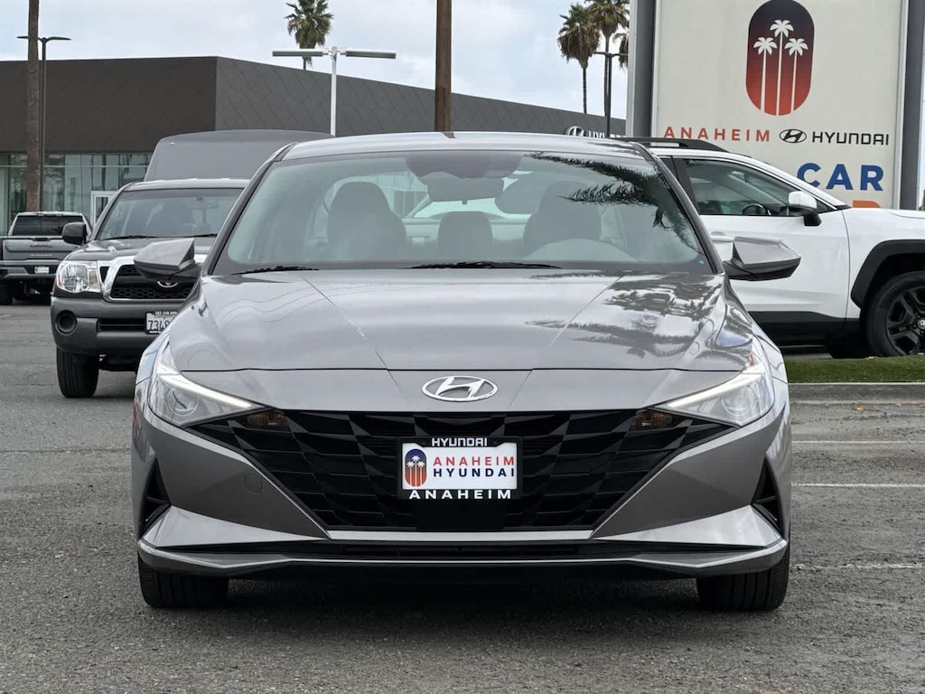Used 2023 Hyundai Elantra SEL Sedan