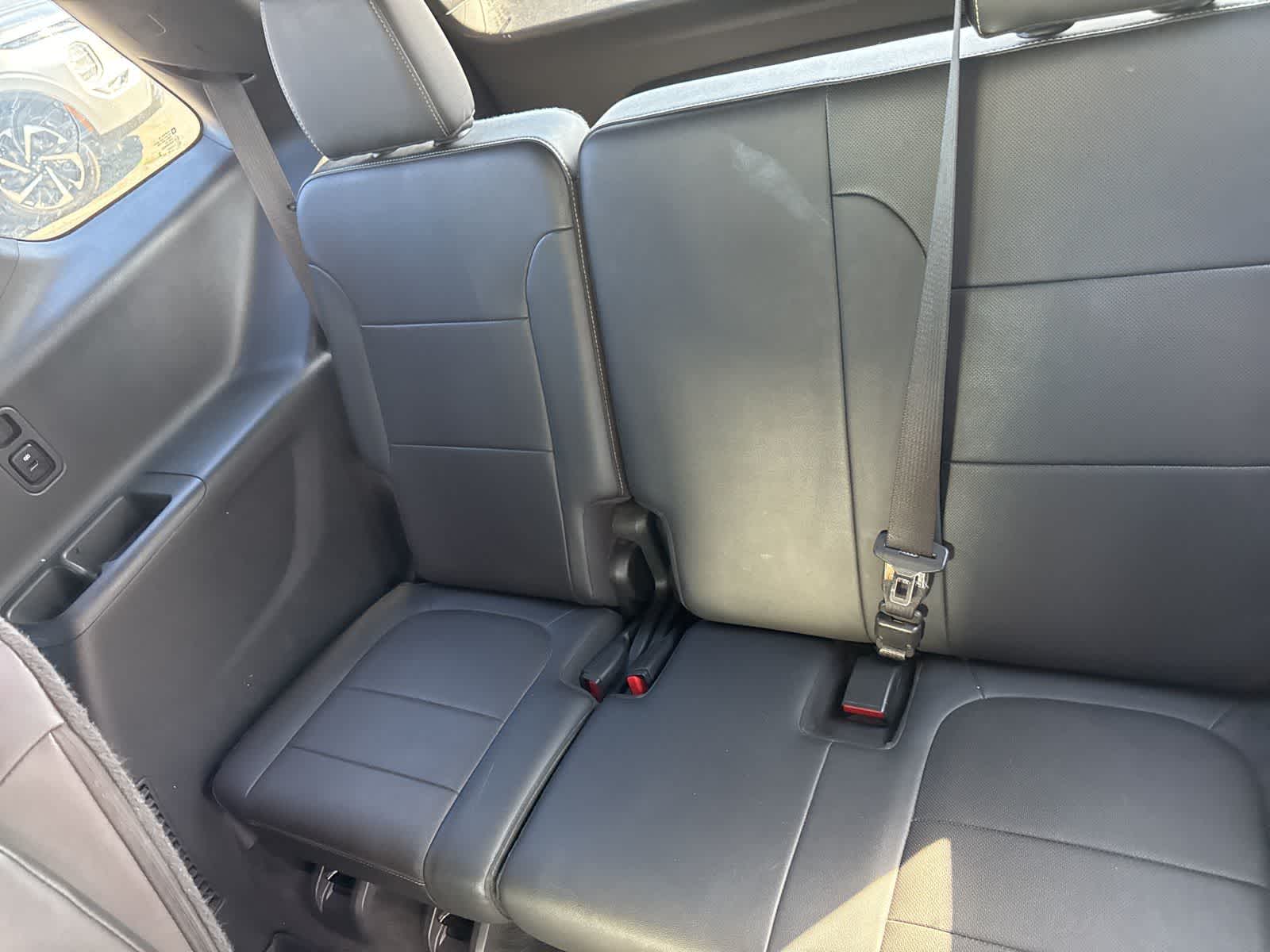 Thumbnail: 2023 Chevrolet Traverse - 9