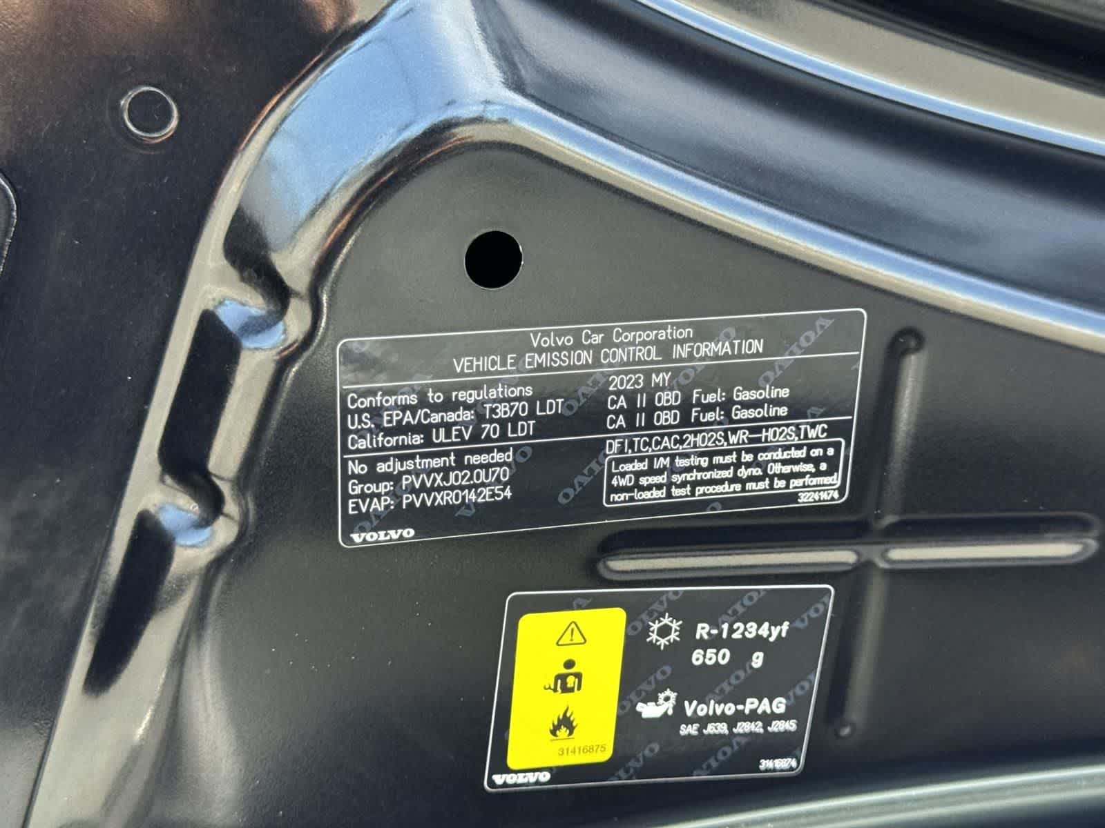 Thumbnail: 2023 Volvo XC60 - 42