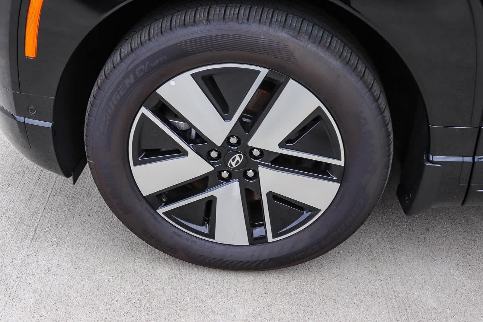 Thumbnail: 2026 Hyundai Ioniq - 12