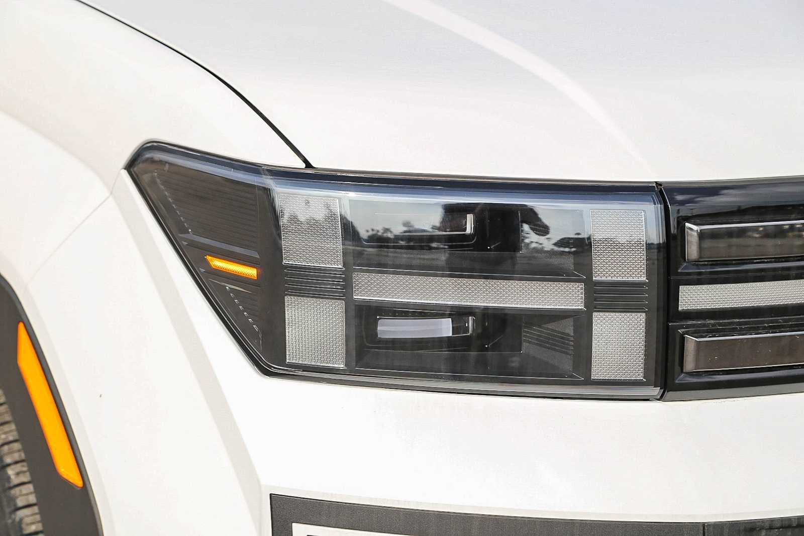 Thumbnail: 2026 Hyundai Santa Fe - 4