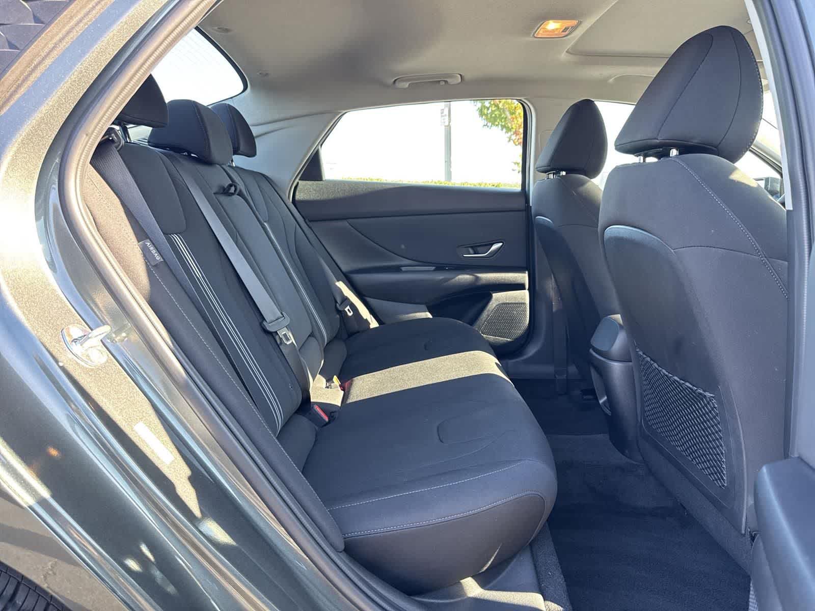 Thumbnail: 2025 Hyundai Elantra - 36