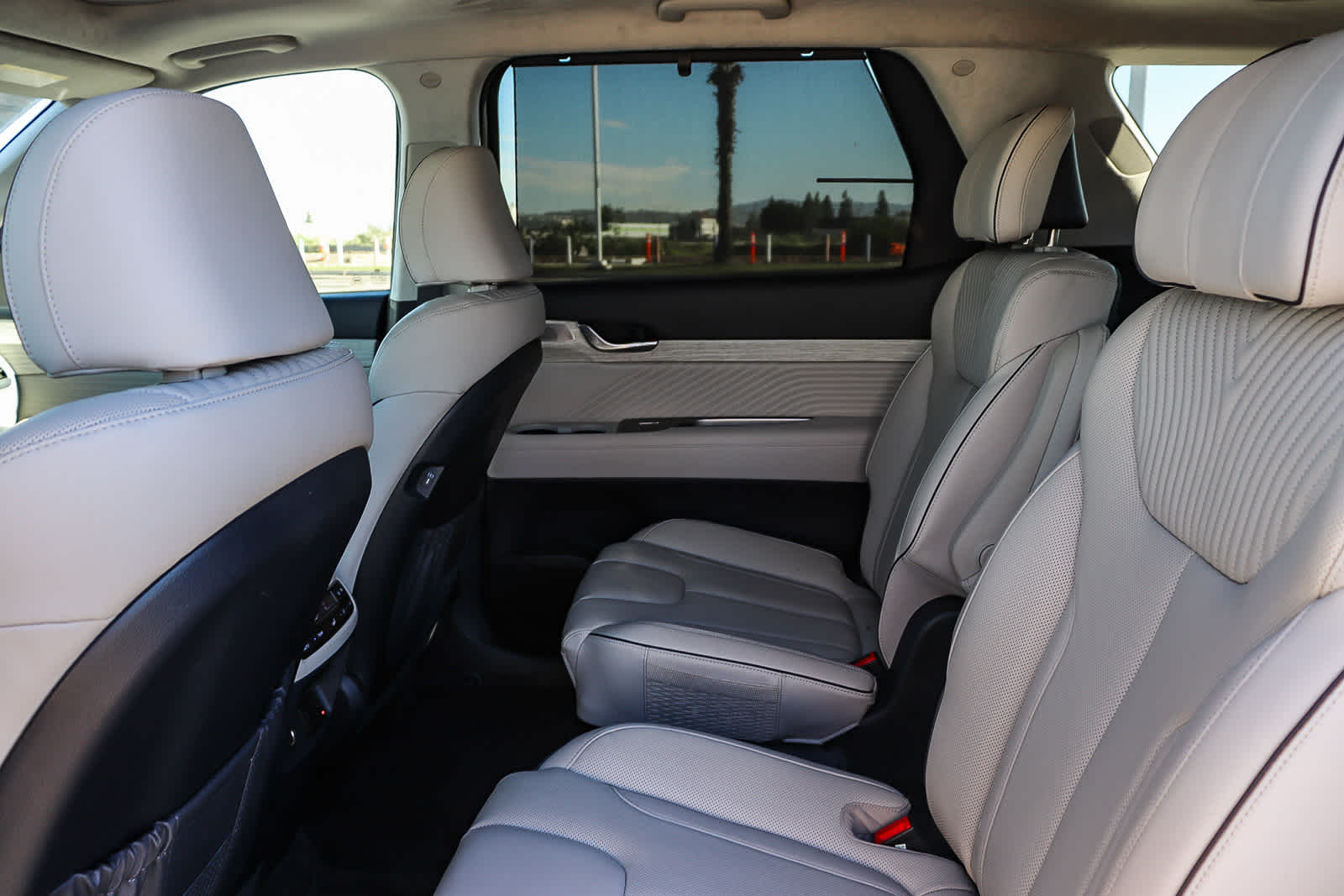 Thumbnail: 2025 Hyundai Palisade - 18