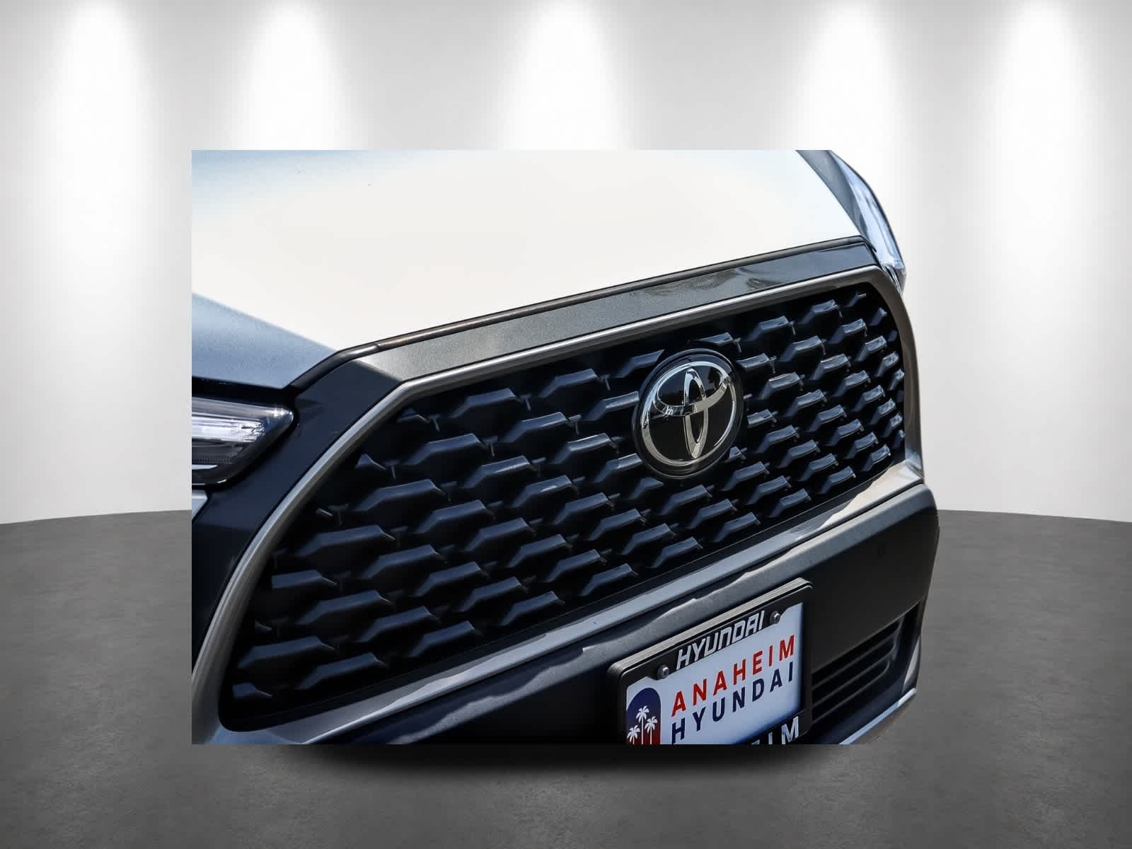 Thumbnail: 2023 Toyota Corolla Cross - 6