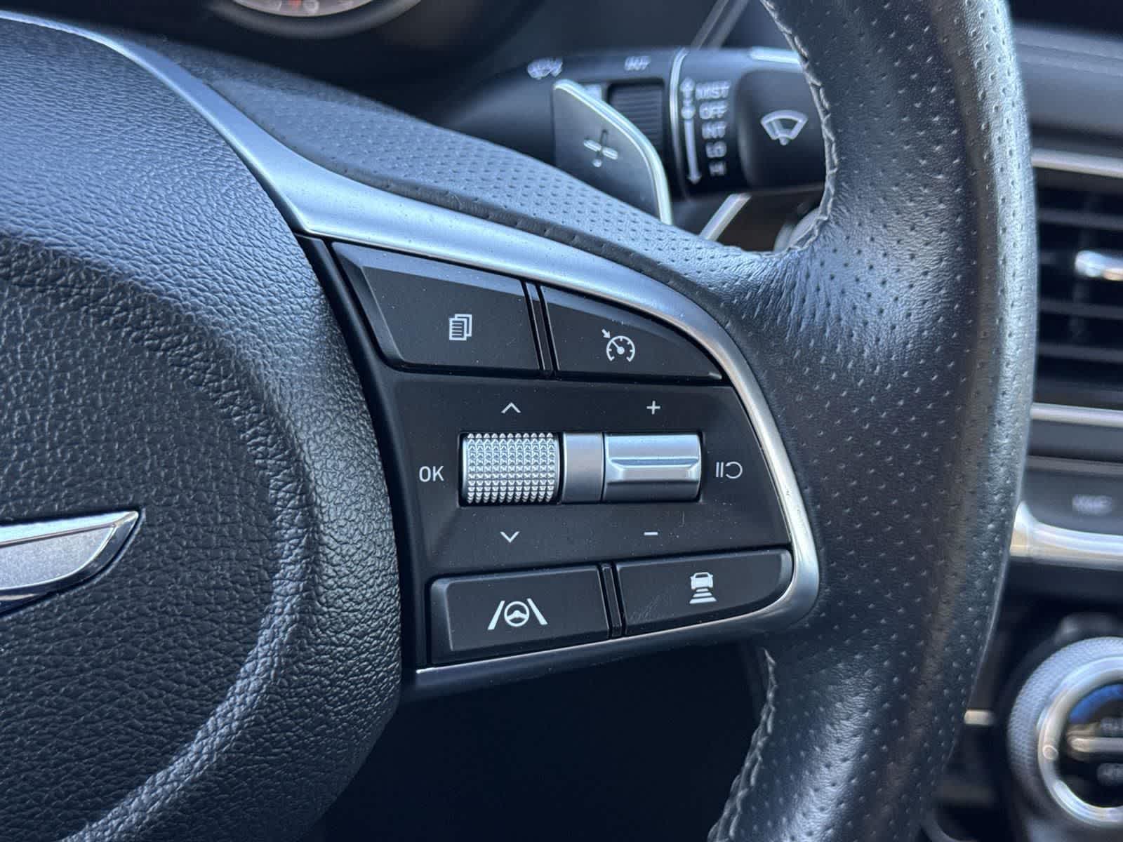 Thumbnail: 2023 Genesis G70 - 11