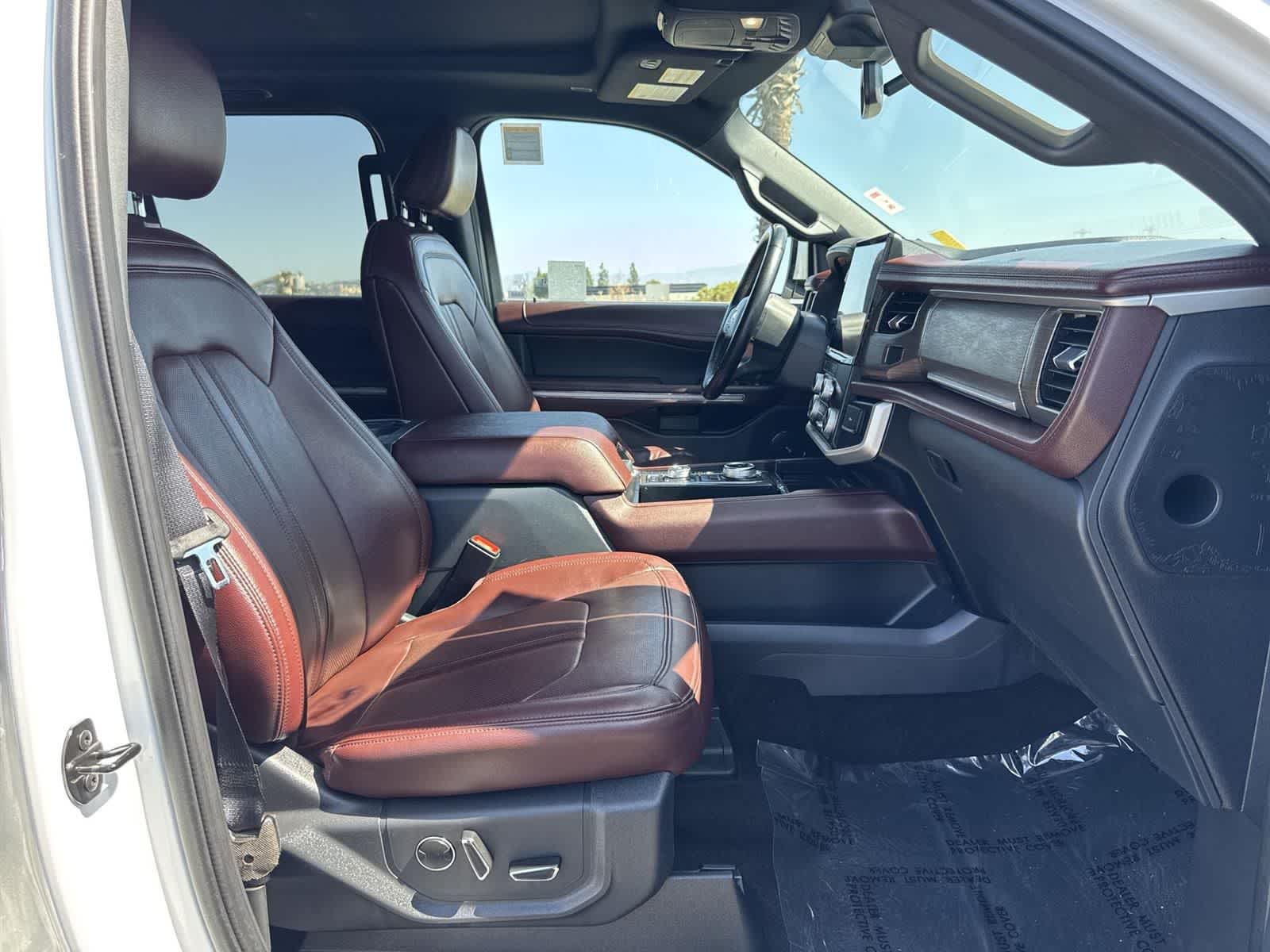 Thumbnail: 2023 Ford Expedition MAX - 41