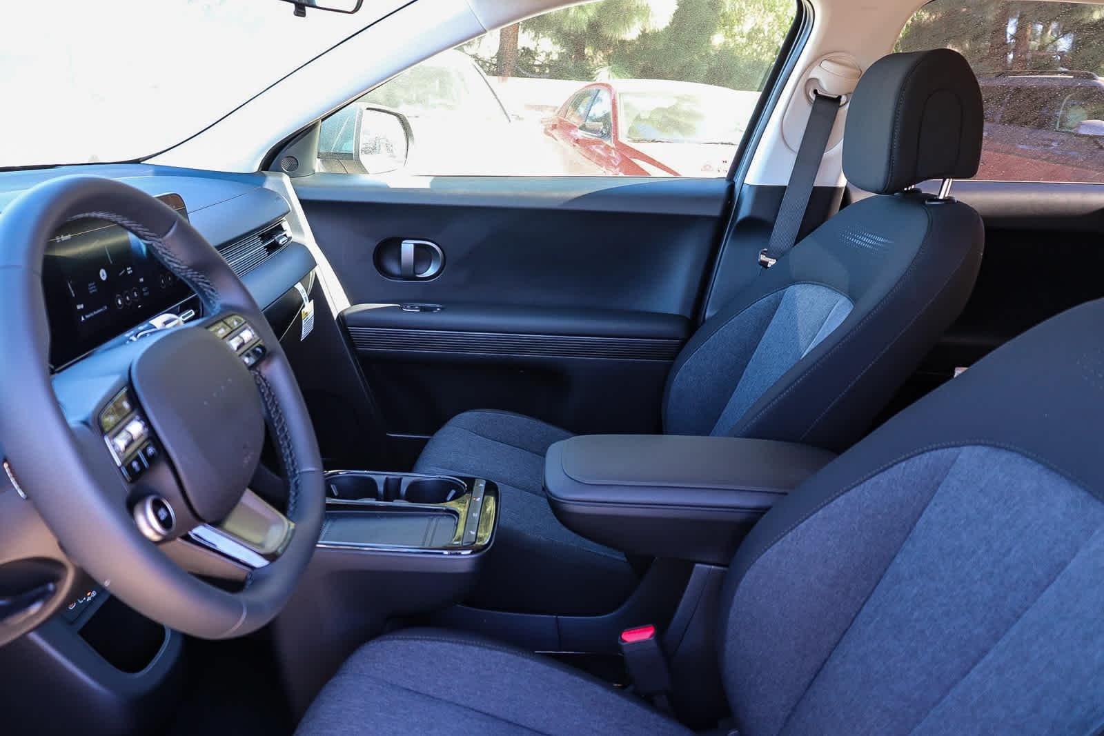 Thumbnail: 2026 Hyundai Ioniq 5 - 21