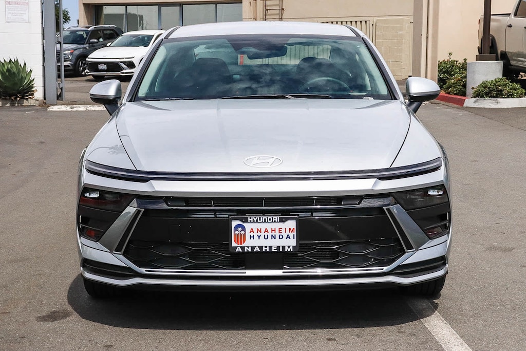 New 2026 Hyundai Sonata SE Sedan