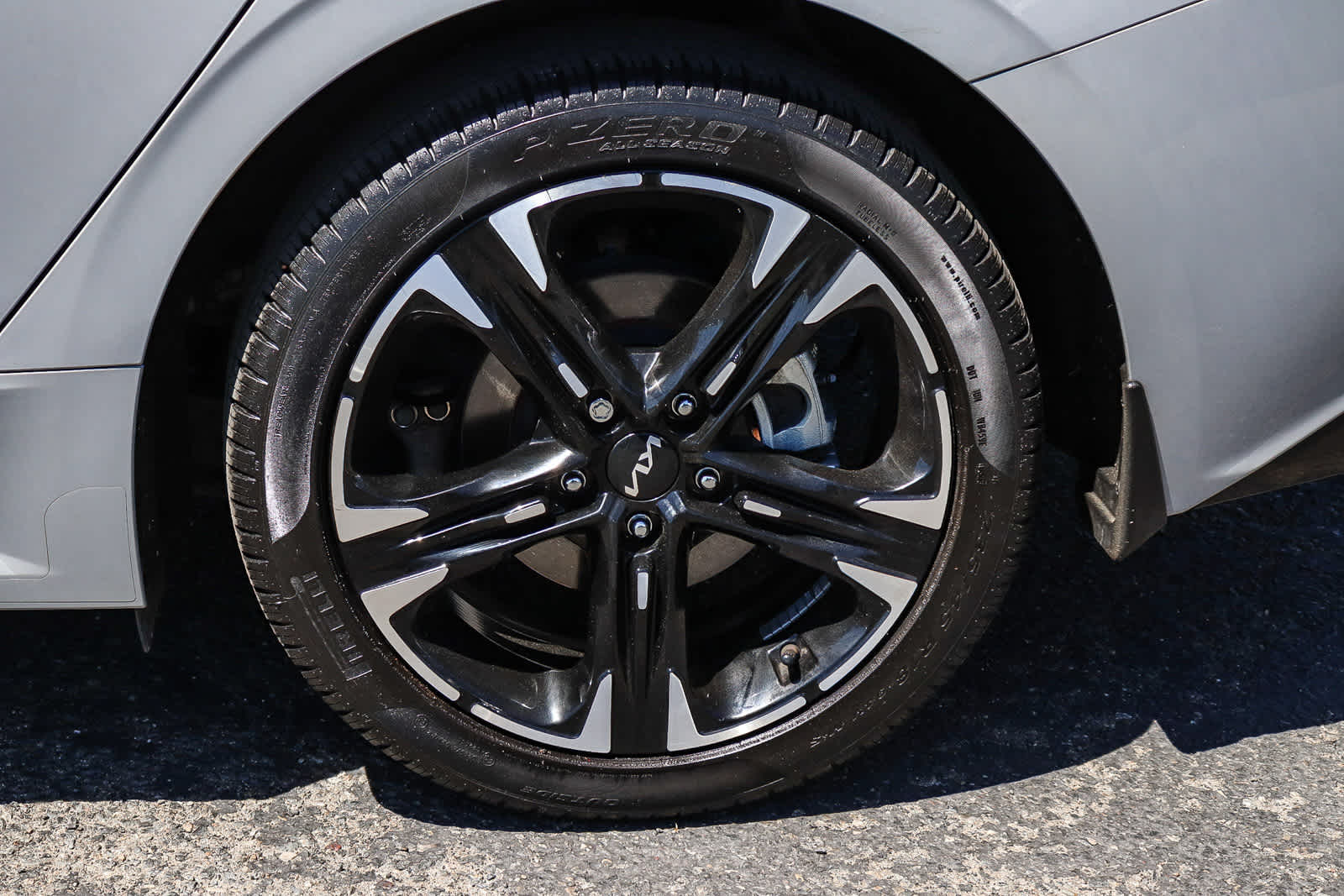 Thumbnail: 2023 Kia K5 - 11