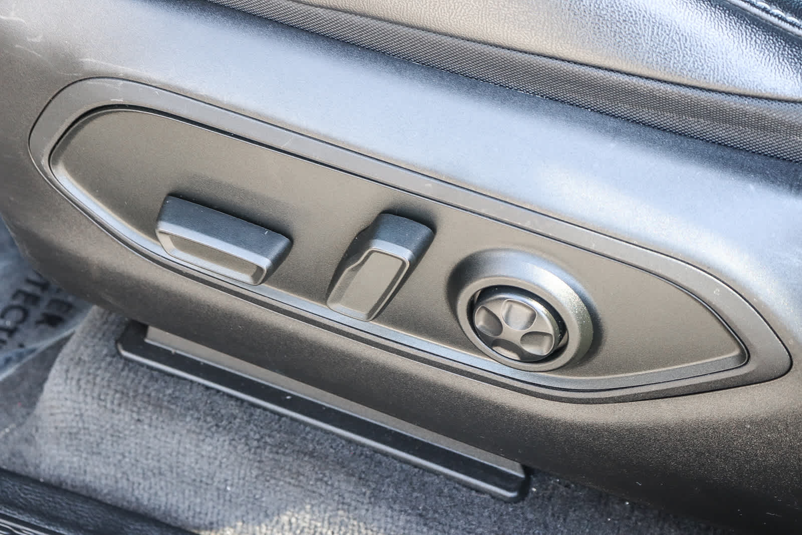 Thumbnail: 2021 Jeep Grand Cherokee L - 27