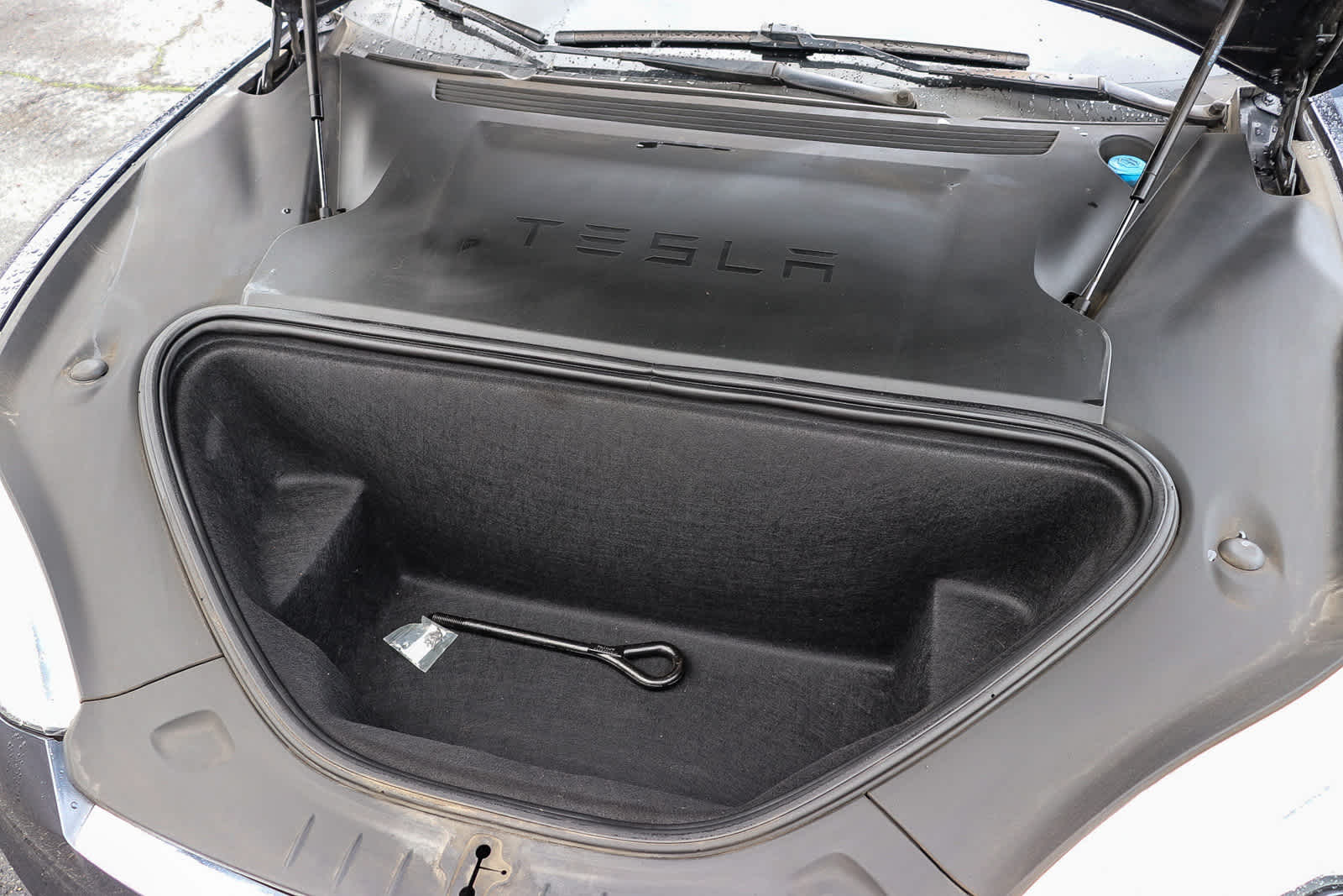 Thumbnail: 2018 Tesla Model S - 24