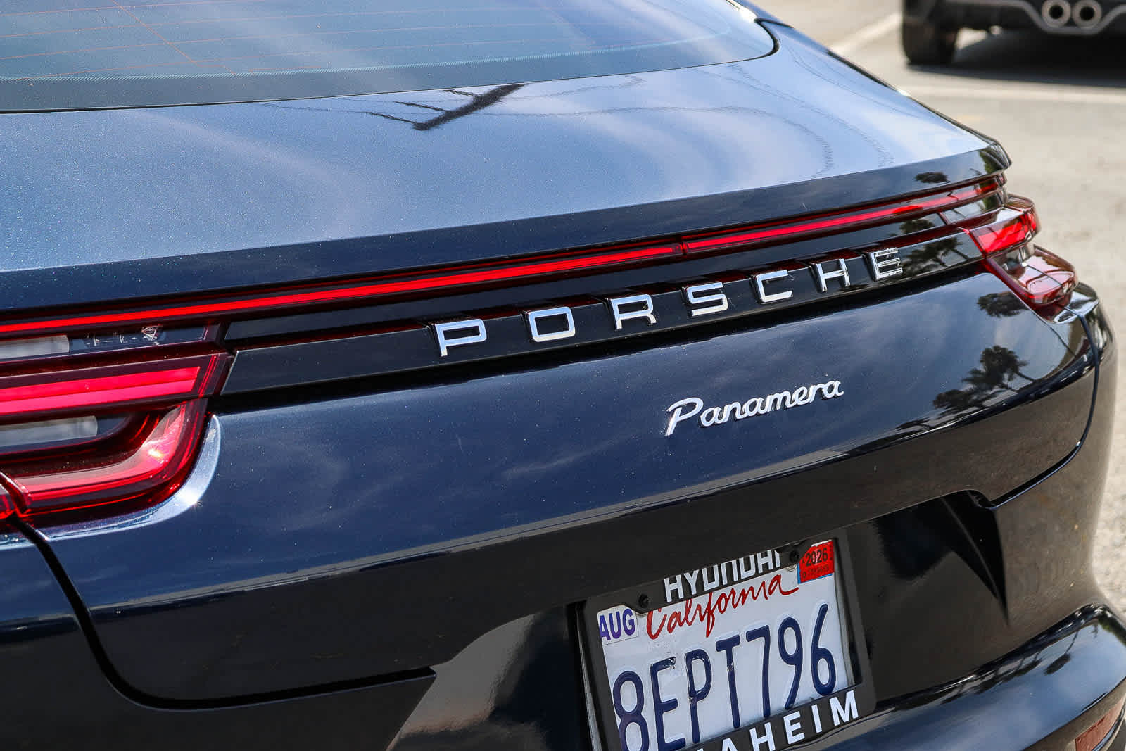 Thumbnail: 2017 Porsche Panamera - 12