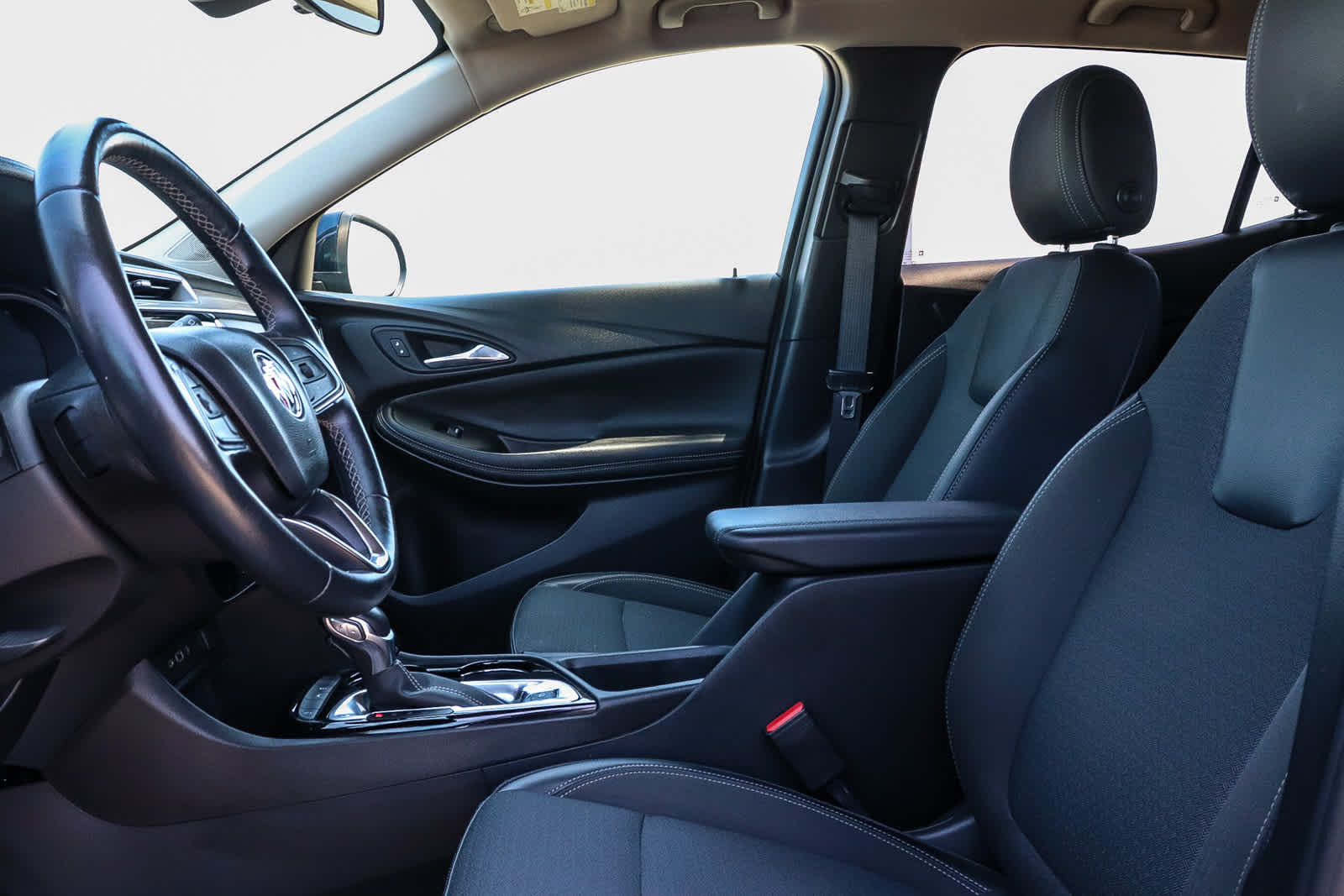 Thumbnail: 2021 Buick Encore GX - 25