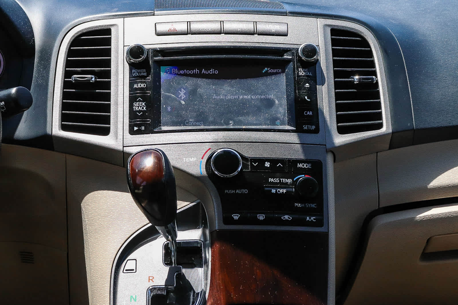 Thumbnail: 2013 Toyota Venza - 20