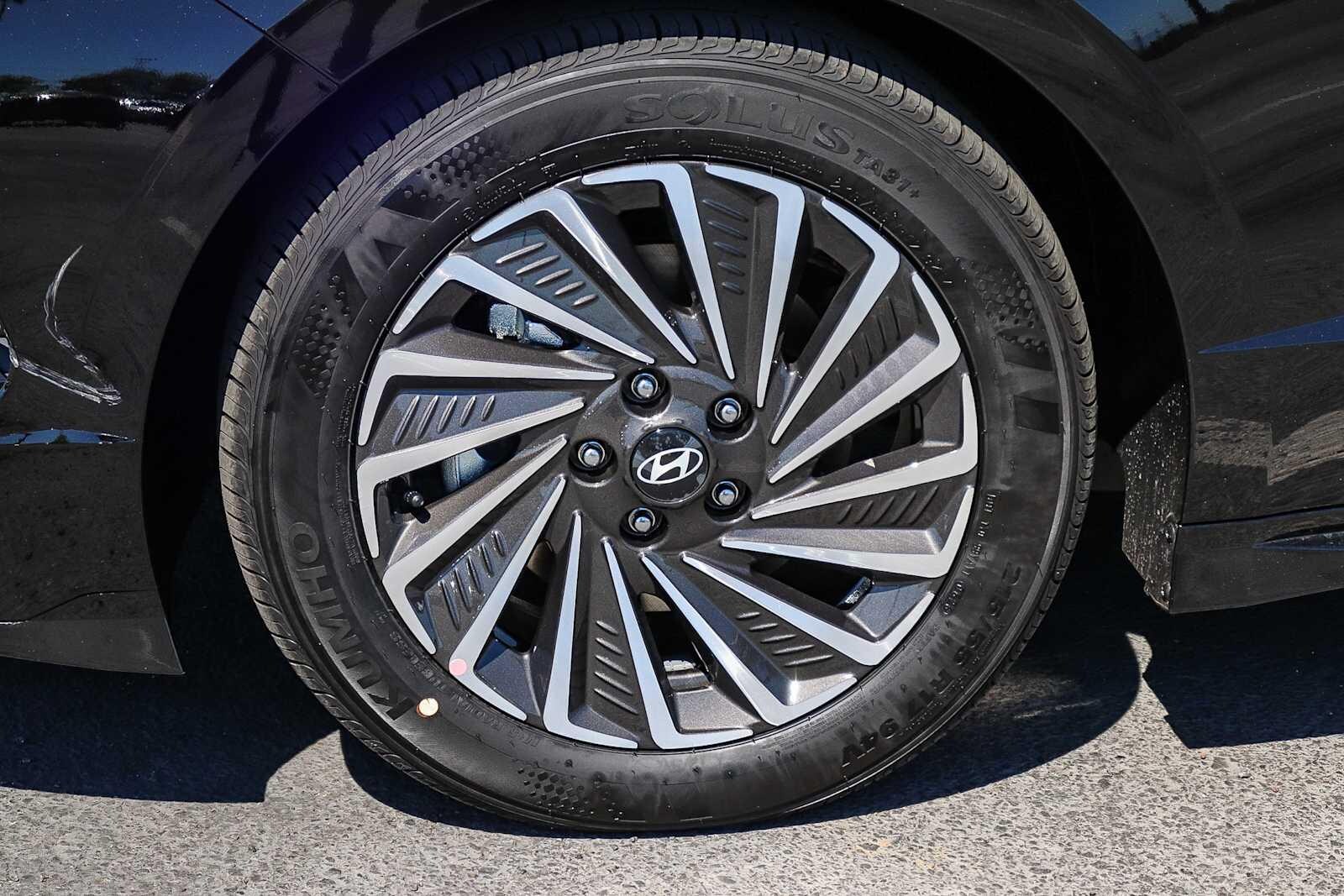 Thumbnail: 2026 Hyundai Sonata - 12