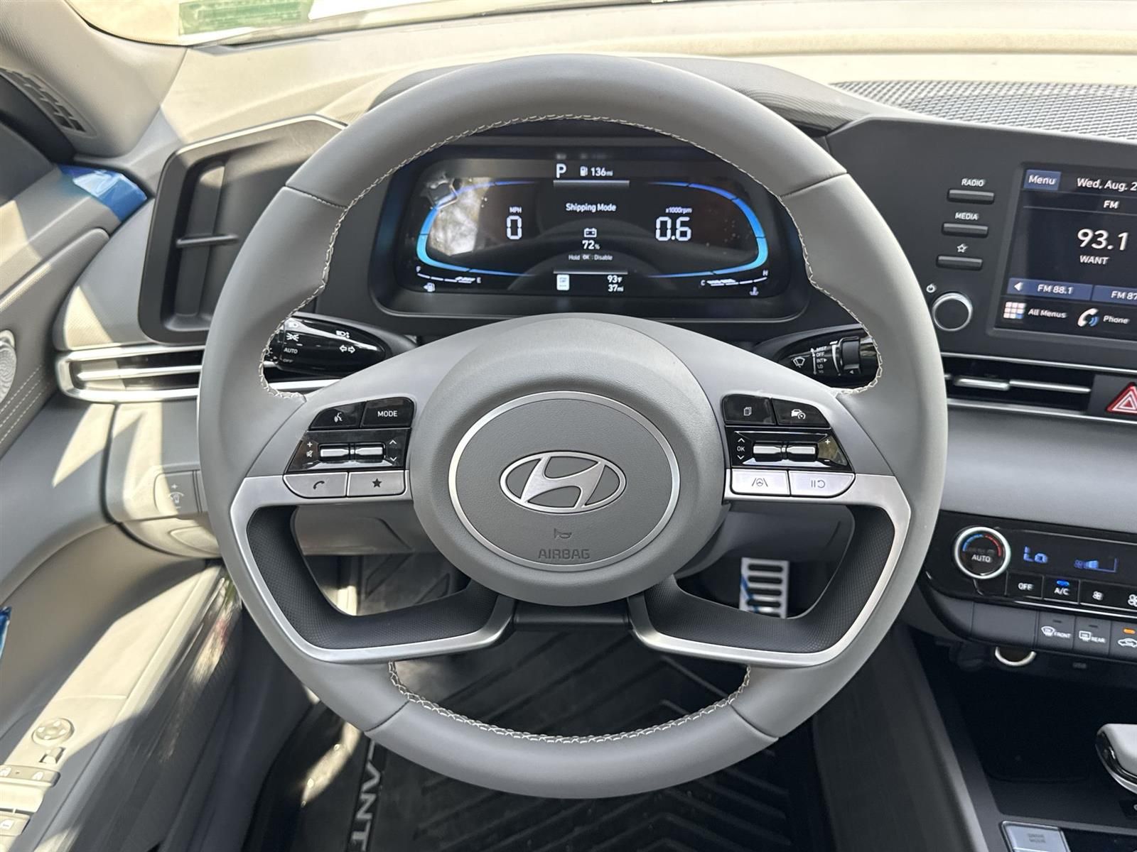 Thumbnail: 2025 Hyundai Elantra - 9