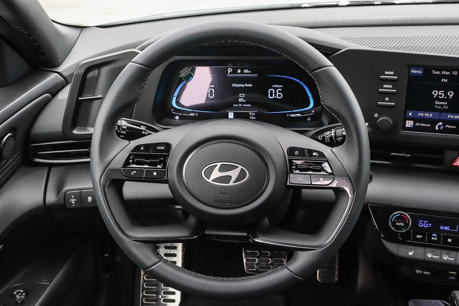 Thumbnail: 2026 Hyundai Elantra - 18