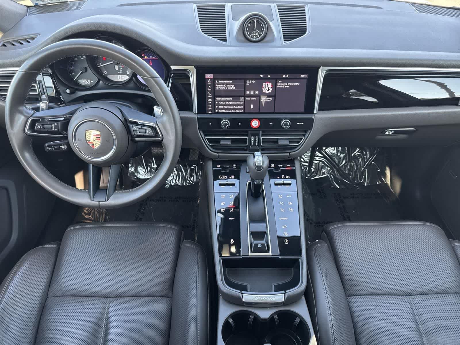 Thumbnail: 2024 Porsche Macan - 9