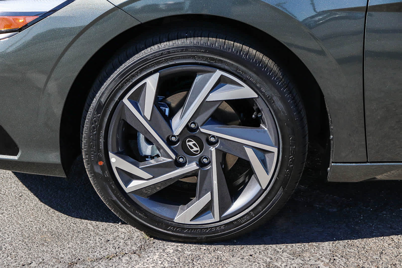 Thumbnail: 2026 Hyundai Elantra - 29