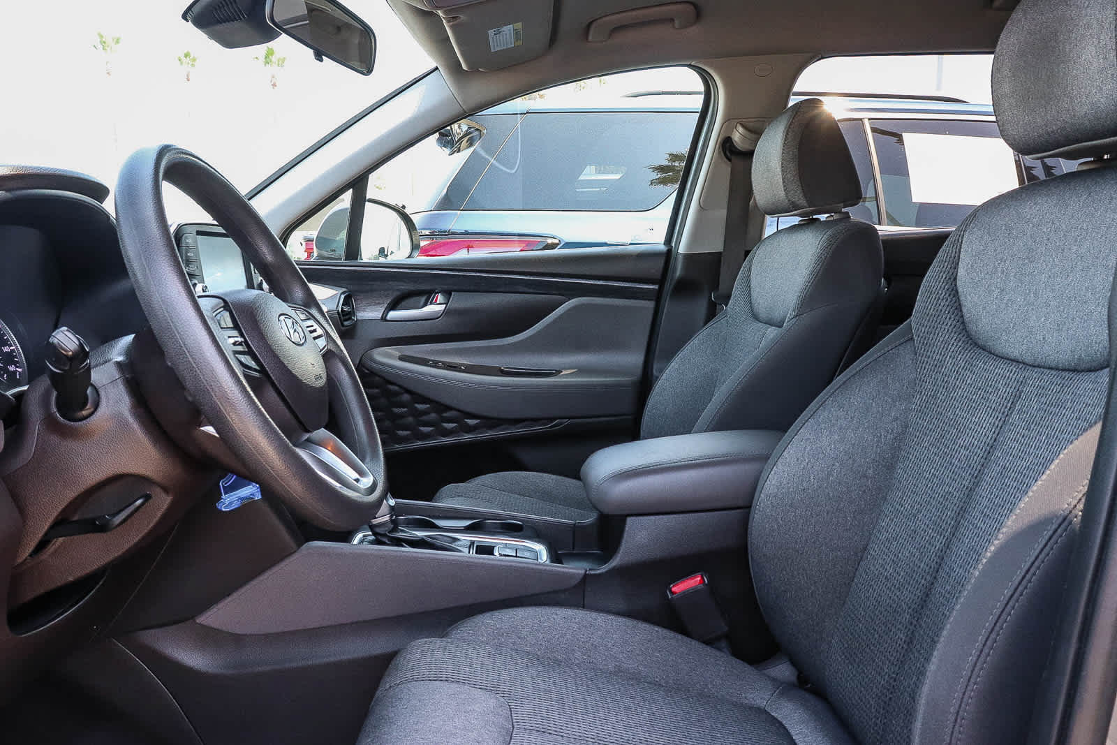 Thumbnail: 2019 Hyundai Santa Fe - 25