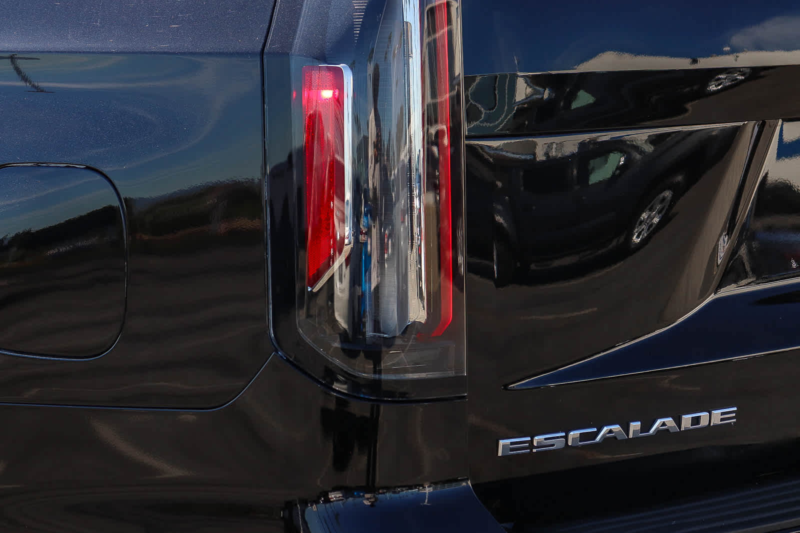 Thumbnail: 2021 Cadillac Escalade - 9