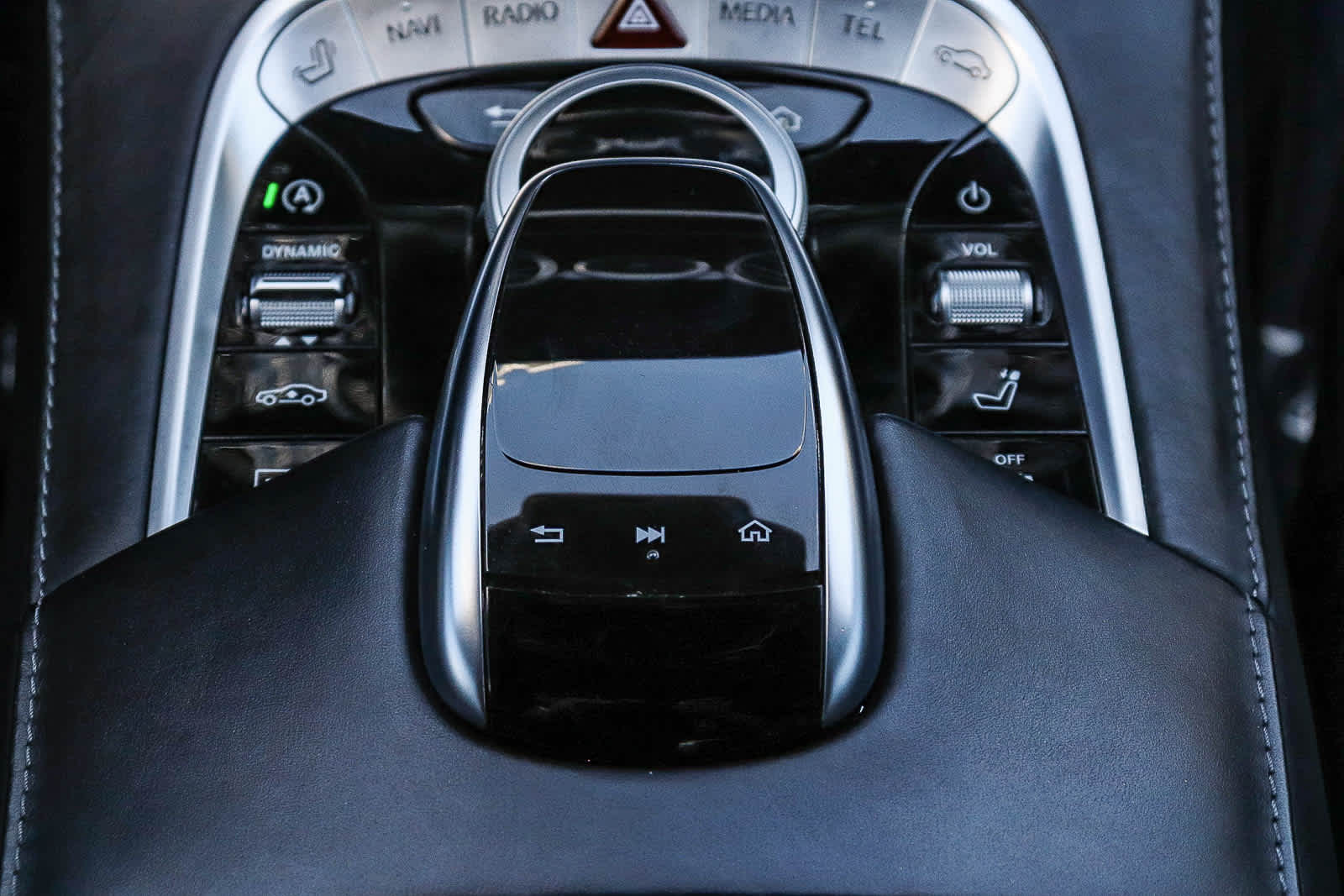 Thumbnail: 2019 Mercedes-Benz S-Class - 19