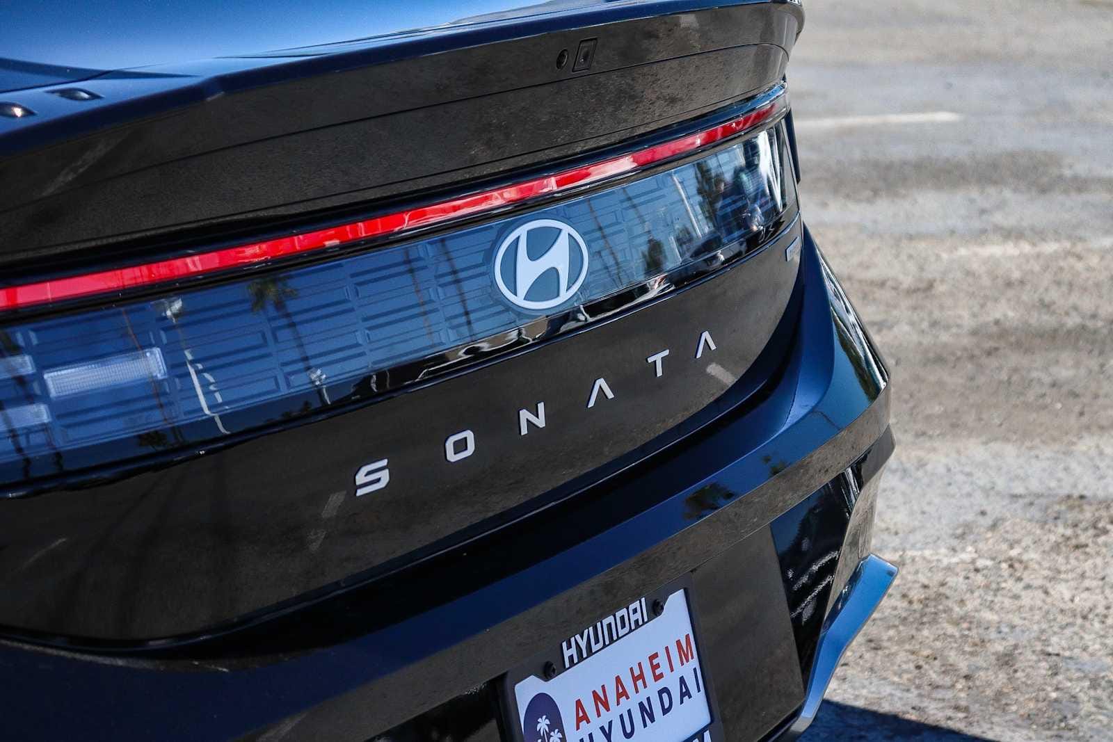 Thumbnail: 2026 Hyundai Sonata - 10