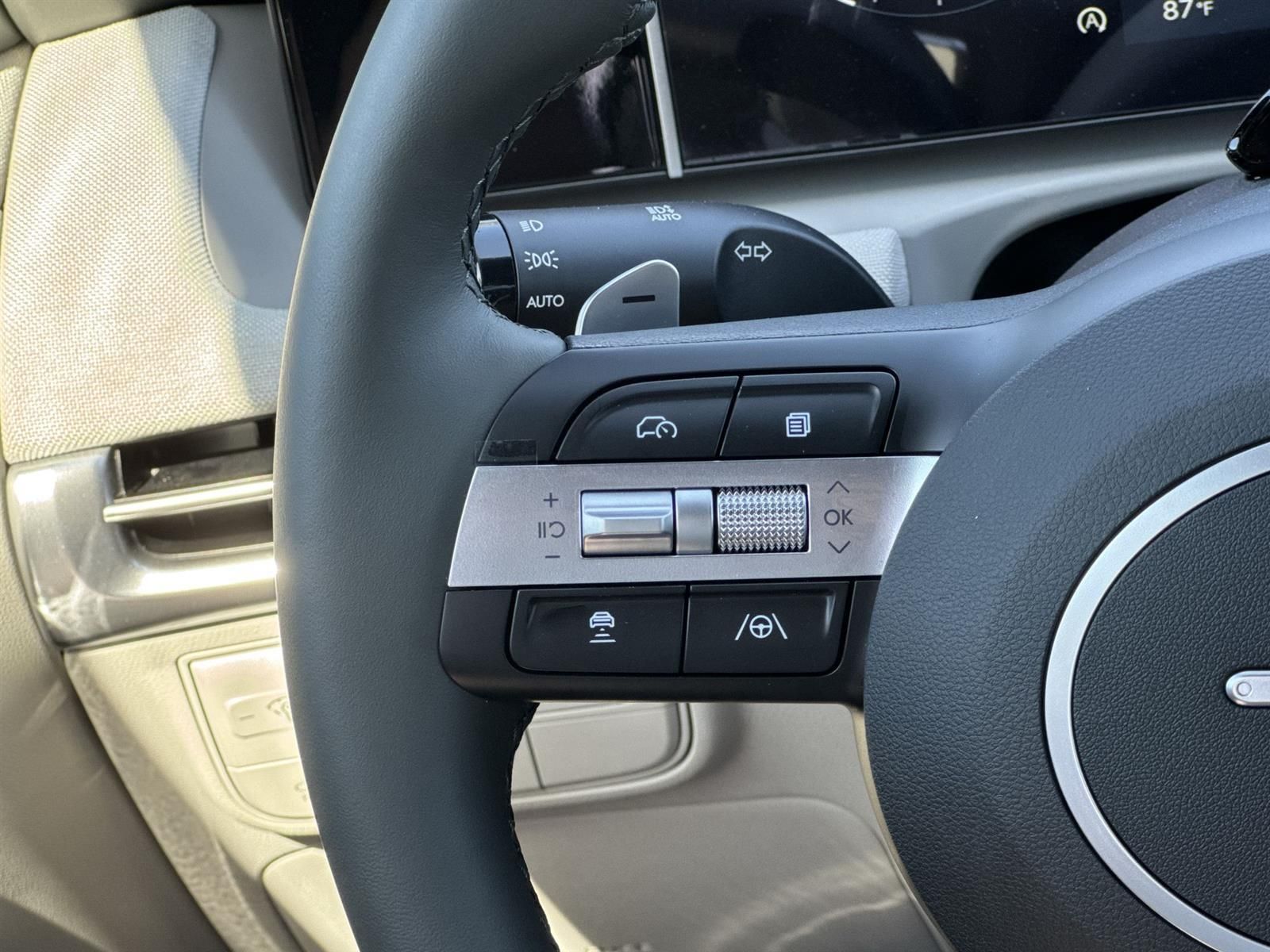 Thumbnail: 2025 Hyundai Tucson - 12