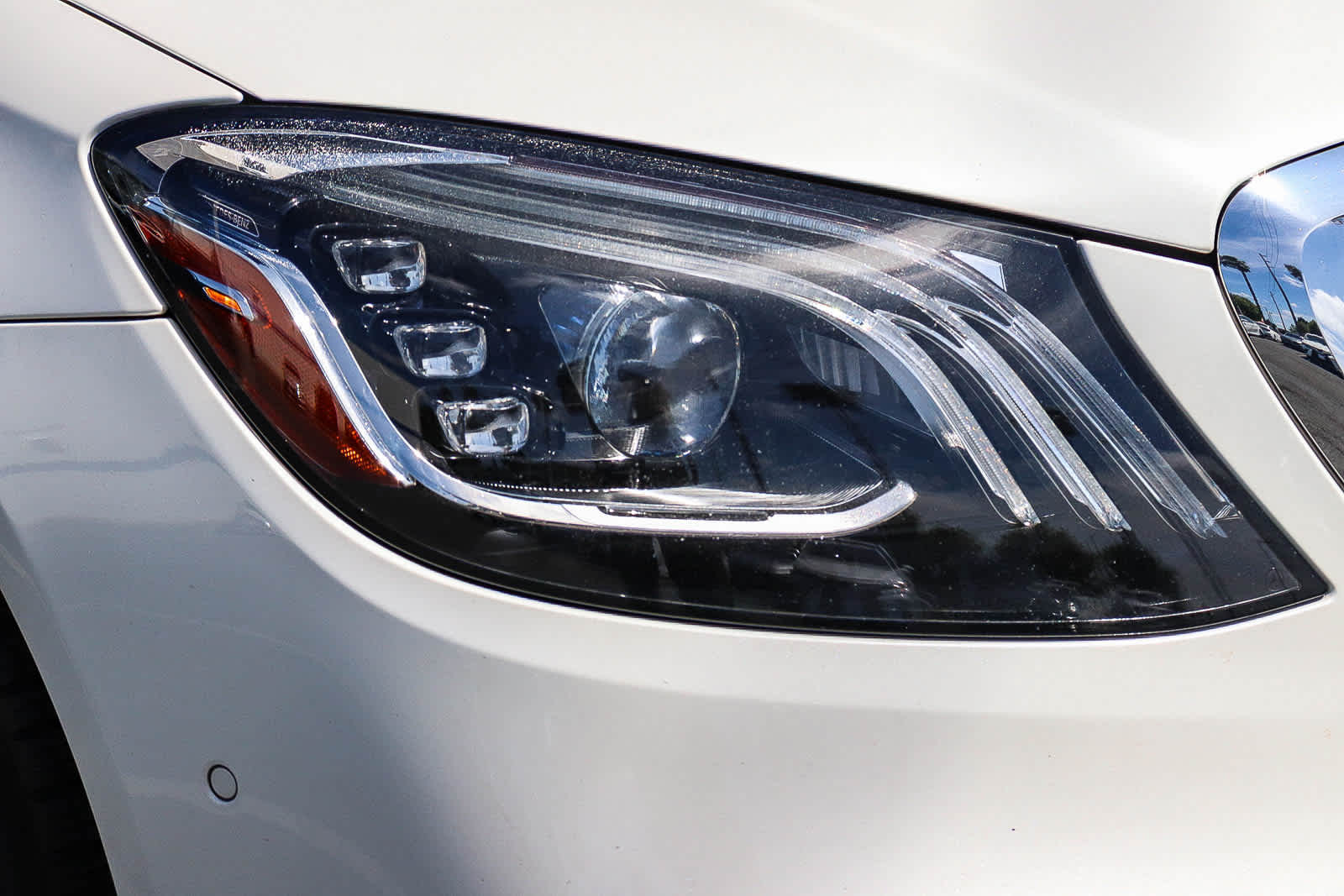 Thumbnail: 2019 Mercedes-Benz S-Class - 4
