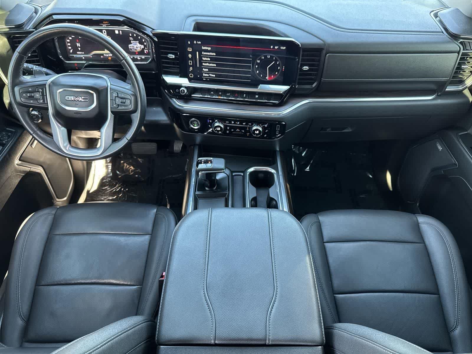 Thumbnail: 2023 GMC Sierra 1500 - 15