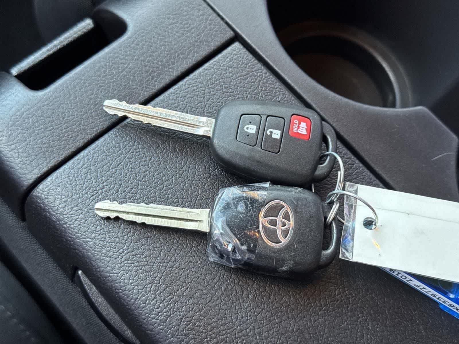 Thumbnail: 2019 Toyota Tundra - 40