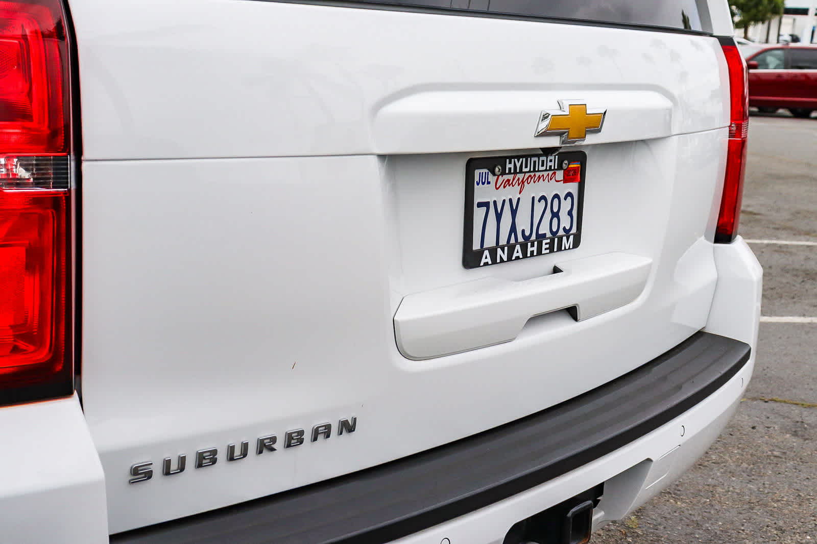 Thumbnail: 2017 Chevrolet Suburban - 10