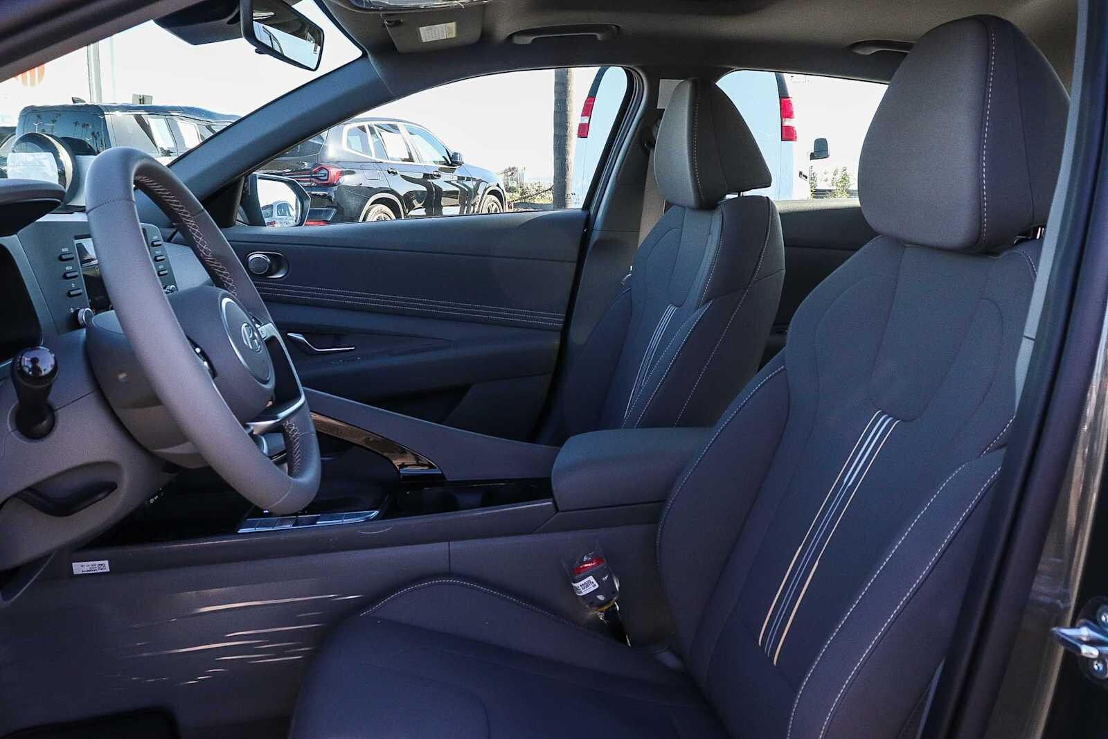 Thumbnail: 2026 Hyundai Elantra - 40